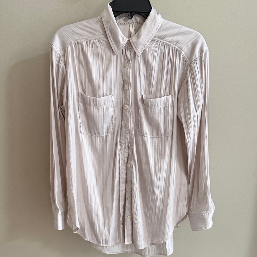 Anthropologie Women’s Pale Beige Button-Down Pleated Shirt